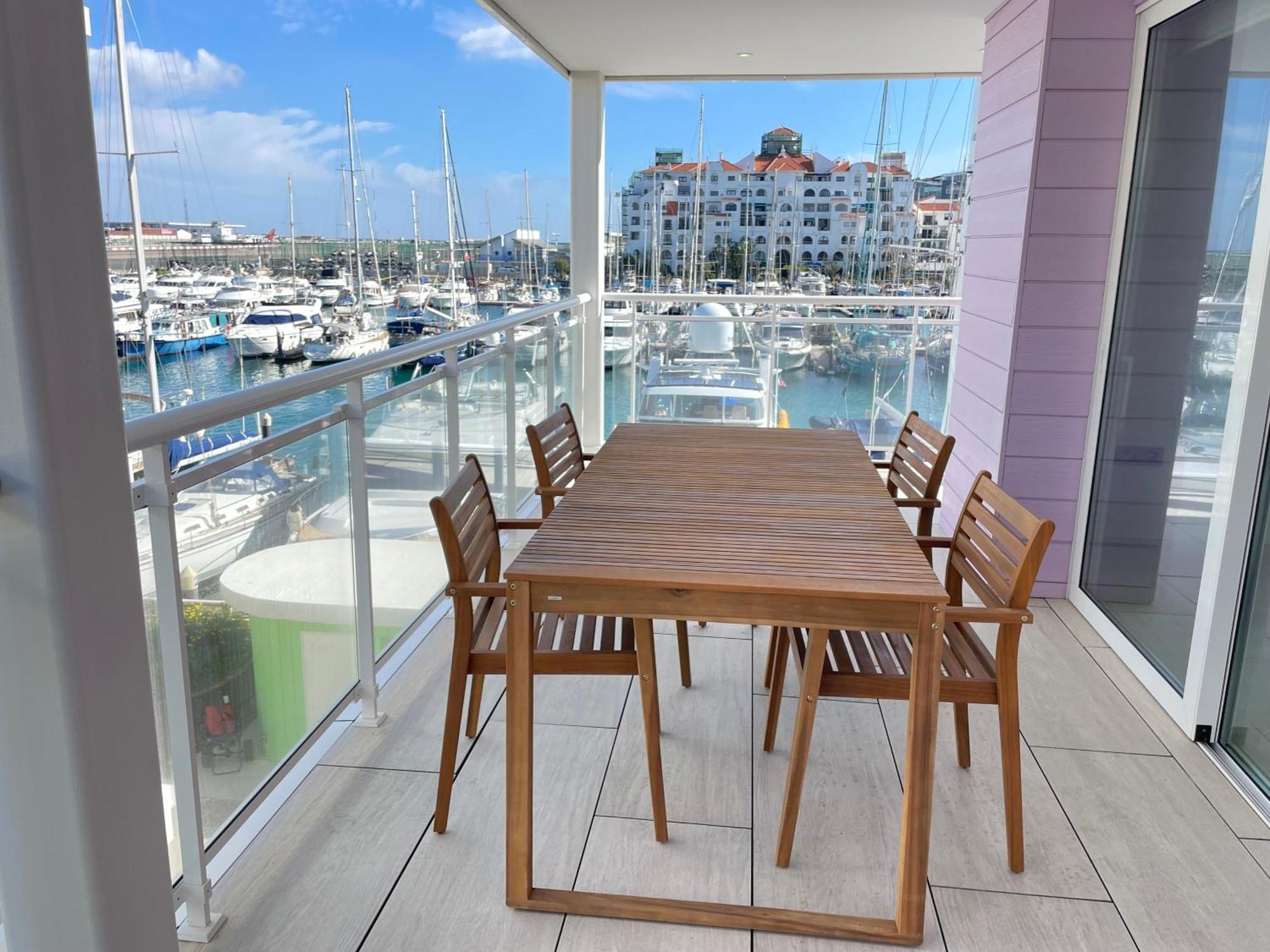 Deluxe Marina View Seafront Gibraltar Stay Exteriör bild