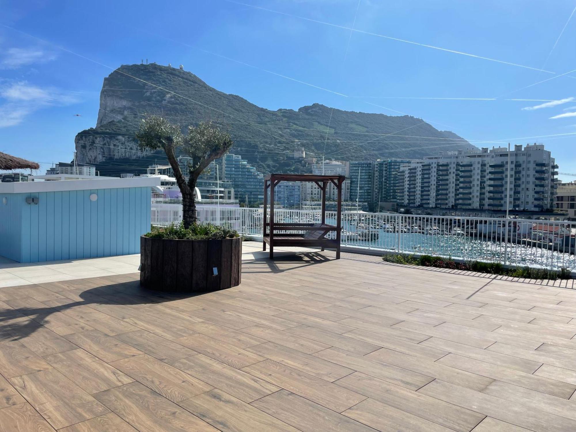 Deluxe Marina View Seafront Gibraltar Stay Exteriör bild