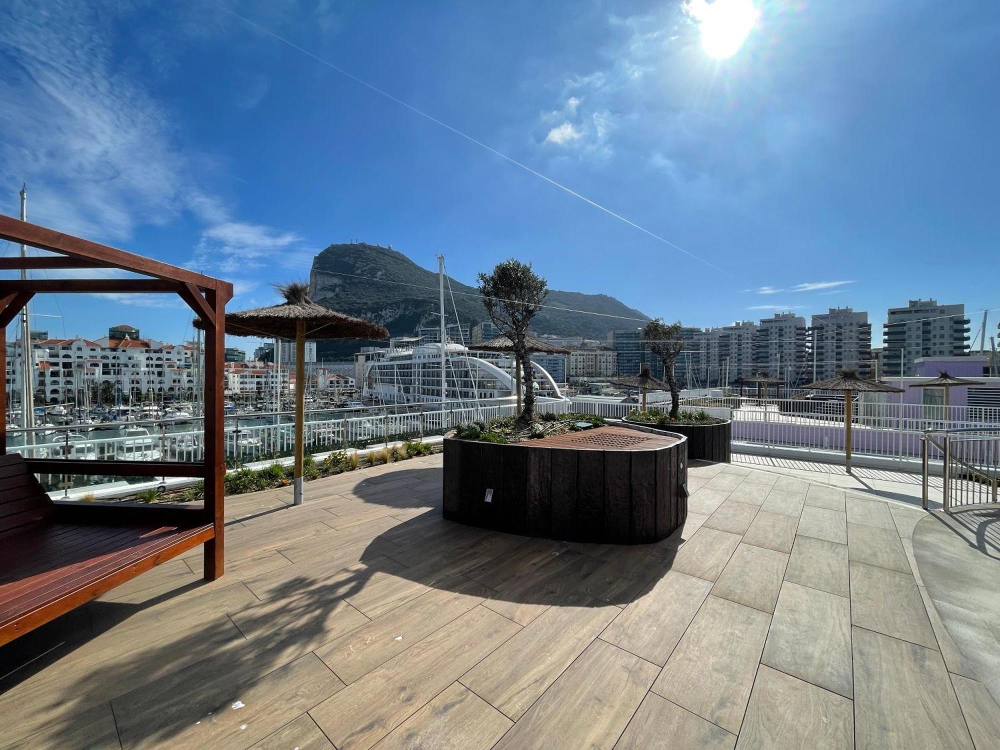 Deluxe Marina View Seafront Gibraltar Stay Exteriör bild